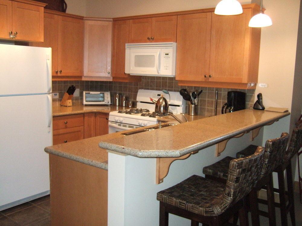 Red Mountain Village Condos 罗斯兰 外观 照片