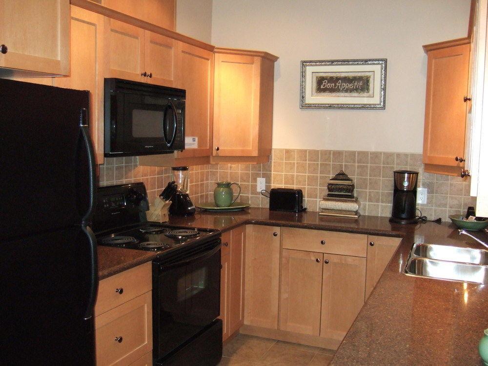 Red Mountain Village Condos 罗斯兰 外观 照片